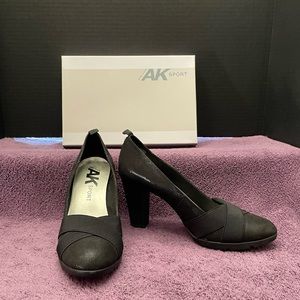 Anne Klein Sport Black Memory Foam Power Heel